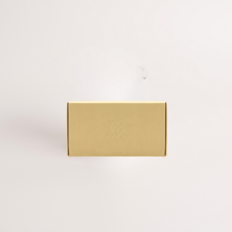 Camel Step Panama Blue premium kraft gift box with the embossed knot mark