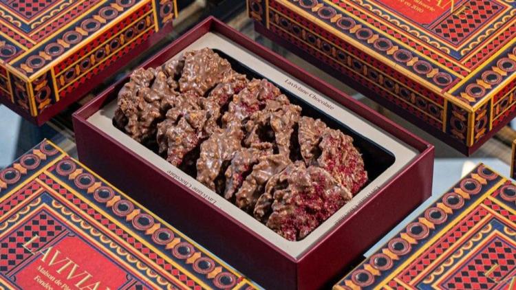 Laviviane Luxury Chocolate Box · Crunchy Bugles