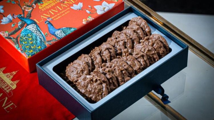 Laviviane Luxury Chocolate Box · Crunchy Pistachio