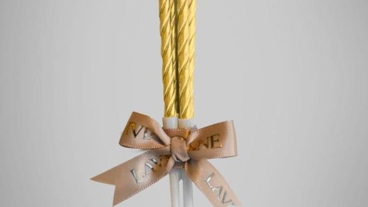Classic Small Candles On Laviviane Cake · Gold