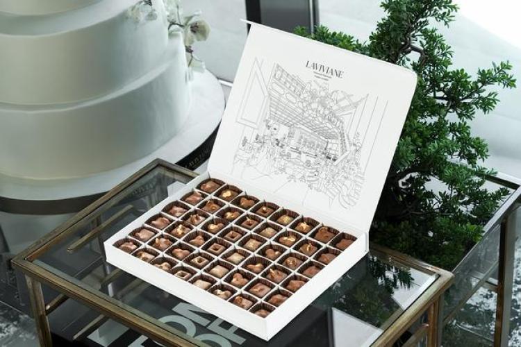 Luxury Chocolate Box · Large