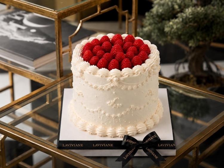 Royal Raspberry Cake