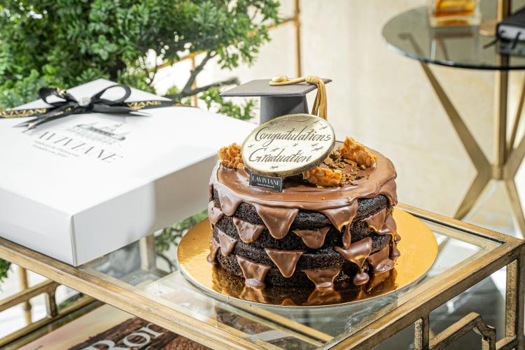 Nutella Cake with Graduation Hat