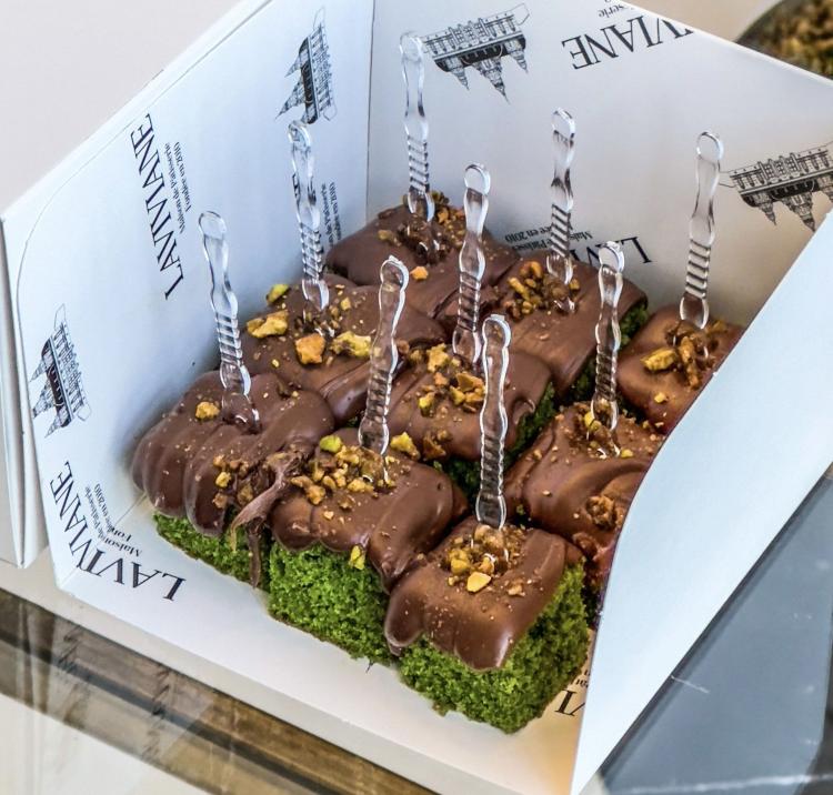 Pistachio Cake with Nutella Bites · Small